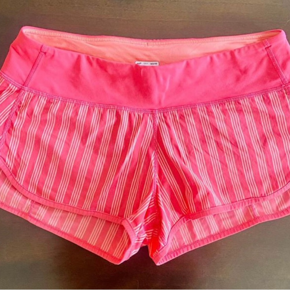 Lululemon size 6 ECU
